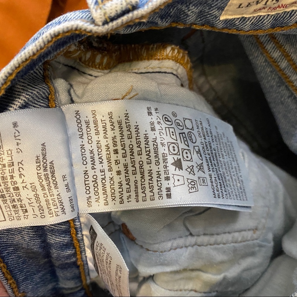 Levi's Ribcage Straight High Rise Light Wash Haters Gonna Hate Jeans 26 - Picture 7 of 10